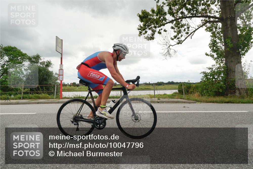 30.08.2026 - Elbe Triathlon Hamburg Michael Burmester http://msf.ph/oto/10047796 30.08.2026 15:00:50 Radfahren  meine-sportfotos.de