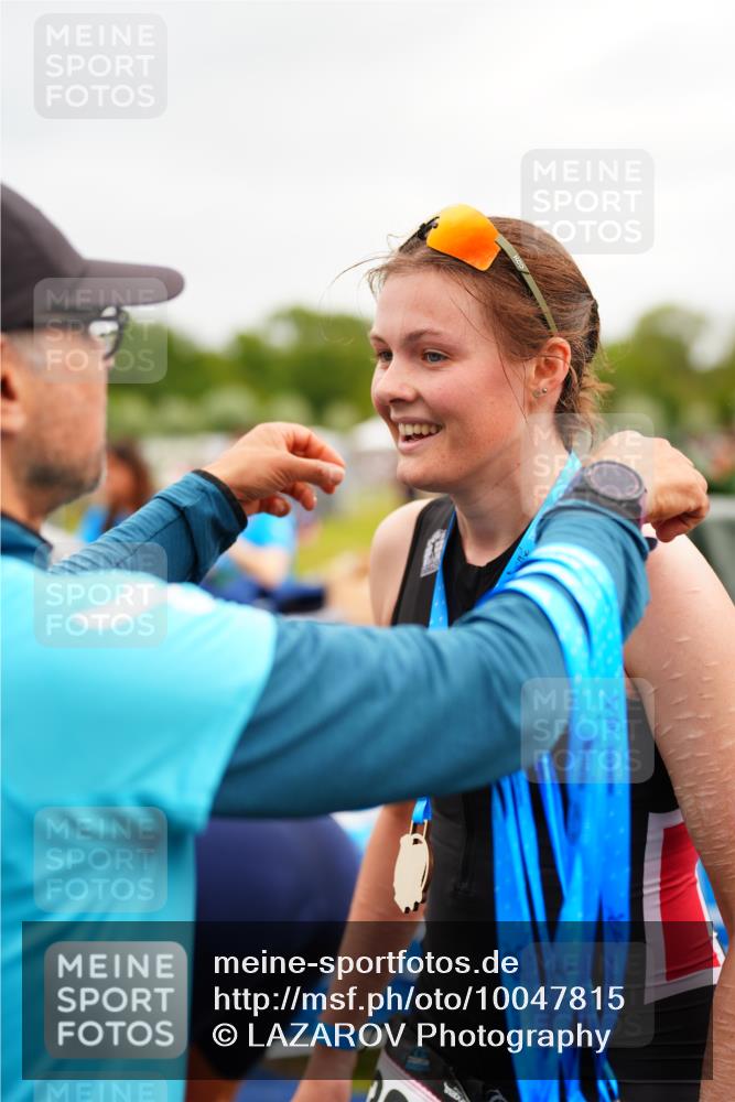 30.08.2026 - Elbe Triathlon Hamburg LAZAROV Photography http://msf.ph/oto/10047815 30.08.2026 10:31:36 Ziel  meine-sportfotos.de