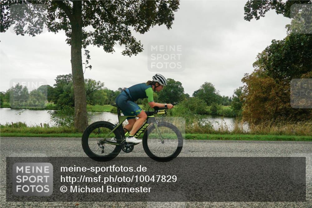 30.08.2026 - Elbe Triathlon Hamburg Michael Burmester http://msf.ph/oto/10047829 30.08.2026 09:30:47 Radfahren 354, 433, 572, 671, 700 meine-sportfotos.de