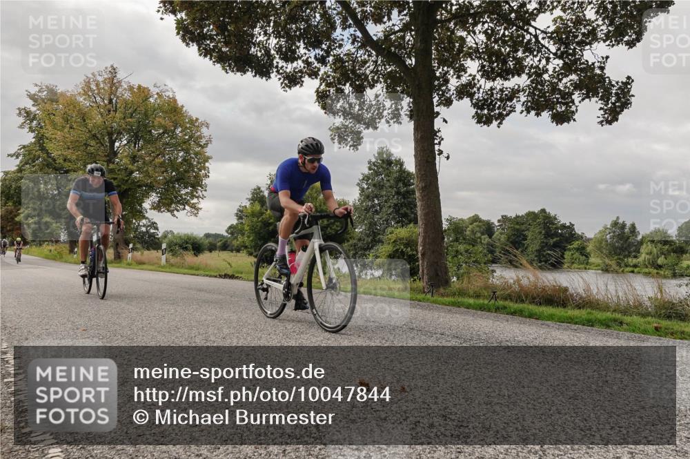 30.08.2026 - Elbe Triathlon Hamburg Michael Burmester http://msf.ph/oto/10047844 30.08.2026 09:39:21 Radfahren 363, 429, 437, 529, 583, 712, 742, 749 meine-sportfotos.de