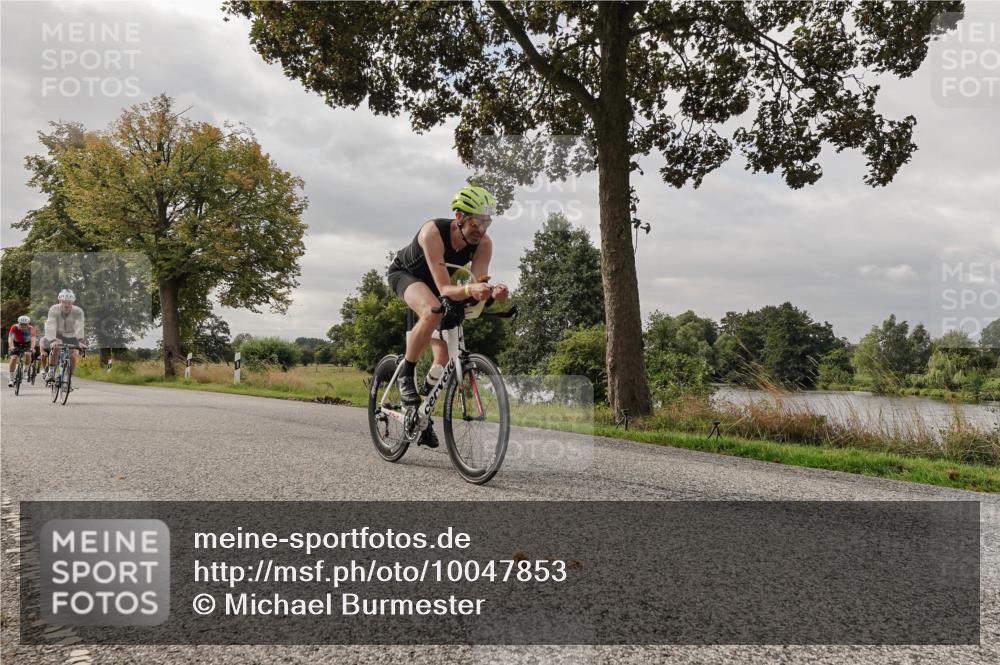 30.08.2026 - Elbe Triathlon Hamburg Michael Burmester http://msf.ph/oto/10047853 30.08.2026 09:39:25 Radfahren 363, 429, 437, 529, 621, 712, 742 meine-sportfotos.de