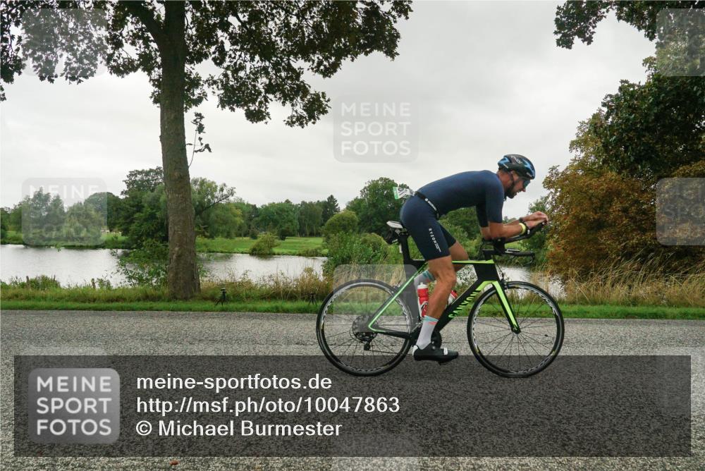 30.08.2026 - Elbe Triathlon Hamburg Michael Burmester http://msf.ph/oto/10047863 30.08.2026 09:30:53 Radfahren 495, 572, 671, 672, 700, 968 meine-sportfotos.de