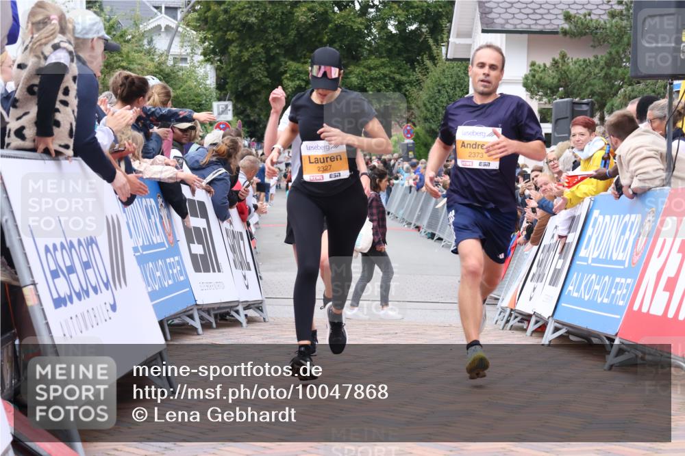 30.08.2026 - Blankeneser Heldenlauf Lena Gebhardt http://msf.ph/oto/10047868 30.08.2026 11:54:27 Ziel 2327, 2373, 2909 meine-sportfotos.de