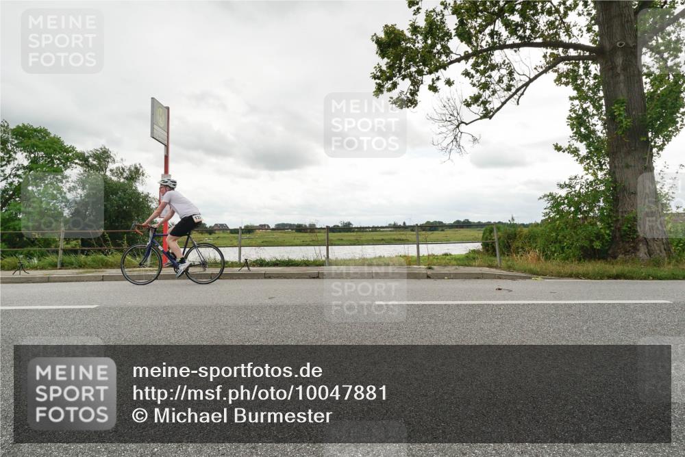30.08.2026 - Elbe Triathlon Hamburg Michael Burmester http://msf.ph/oto/10047881 30.08.2026 15:01:49 Radfahren  meine-sportfotos.de