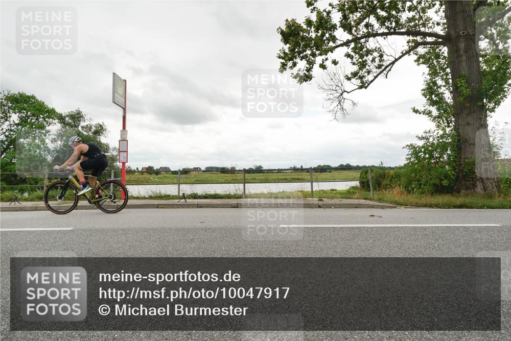 30.08.2026 - Elbe Triathlon Hamburg Michael Burmester http://msf.ph/oto/10047917 30.08.2026 15:02:16 Radfahren  meine-sportfotos.de