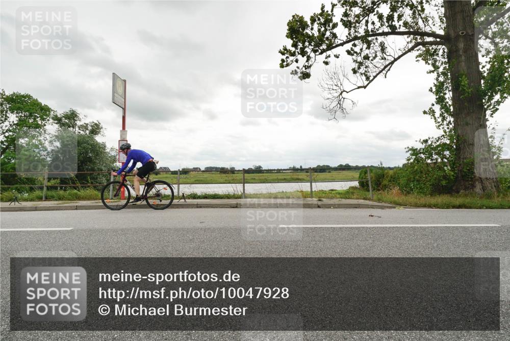 30.08.2026 - Elbe Triathlon Hamburg Michael Burmester http://msf.ph/oto/10047928 30.08.2026 15:02:53 Radfahren 130 meine-sportfotos.de