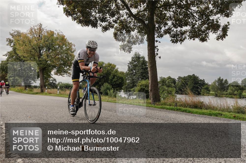 30.08.2026 - Elbe Triathlon Hamburg Michael Burmester http://msf.ph/oto/10047962 30.08.2026 09:40:00 Radfahren 271, 338, 617, 657, 737, 883 meine-sportfotos.de