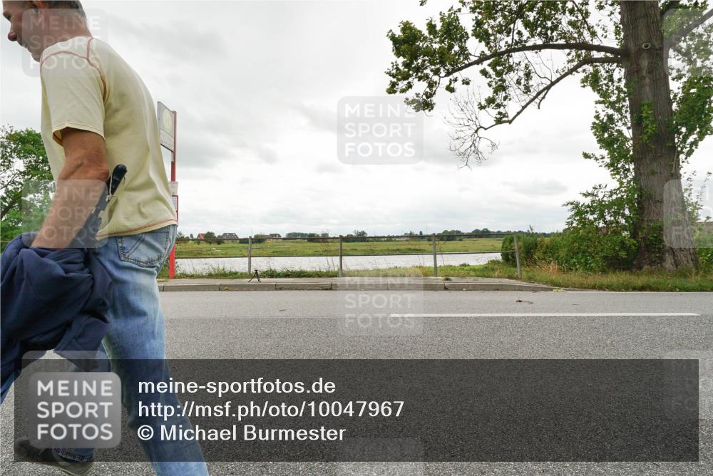 30.08.2026 - Elbe Triathlon Hamburg Michael Burmester http://msf.ph/oto/10047967 30.08.2026 15:03:12 Radfahren  meine-sportfotos.de