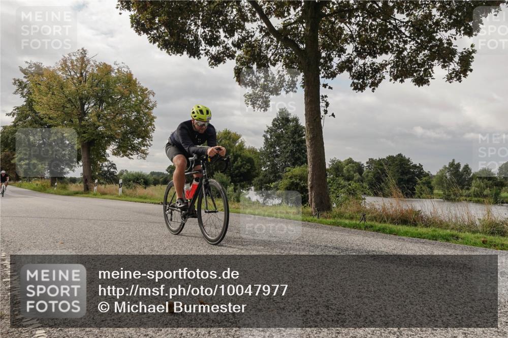 30.08.2026 - Elbe Triathlon Hamburg Michael Burmester http://msf.ph/oto/10047977 30.08.2026 09:40:03 Radfahren 271, 466, 617, 643, 657, 883 meine-sportfotos.de
