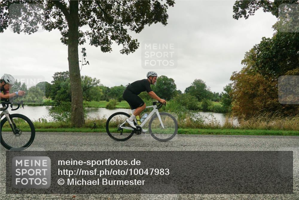 30.08.2026 - Elbe Triathlon Hamburg Michael Burmester http://msf.ph/oto/10047983 30.08.2026 09:31:20 Radfahren 196, 343, 346, 467, 637, 774, 782 meine-sportfotos.de