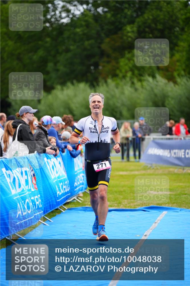 30.08.2026 - Elbe Triathlon Hamburg LAZAROV Photography http://msf.ph/oto/10048038 30.08.2026 10:32:33 Ziel 271 meine-sportfotos.de