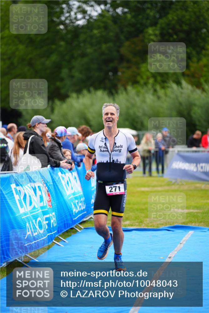 30.08.2026 - Elbe Triathlon Hamburg LAZAROV Photography http://msf.ph/oto/10048043 30.08.2026 10:32:33 Ziel 271 meine-sportfotos.de