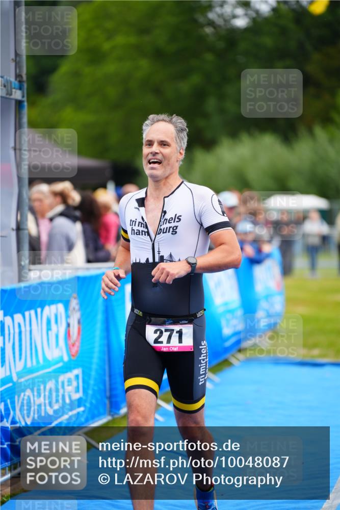 30.08.2026 - Elbe Triathlon Hamburg LAZAROV Photography http://msf.ph/oto/10048087 30.08.2026 10:32:35 Ziel 271 meine-sportfotos.de