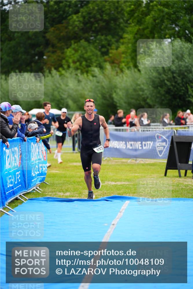 30.08.2026 - Elbe Triathlon Hamburg LAZAROV Photography http://msf.ph/oto/10048109 30.08.2026 10:32:50 Ziel 298, 433 meine-sportfotos.de