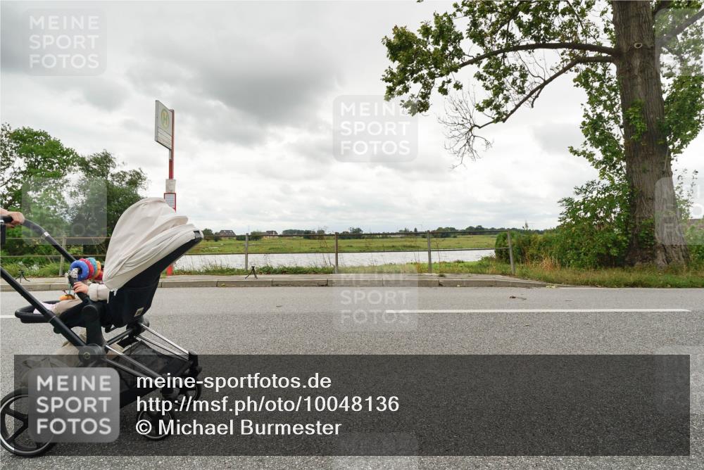 30.08.2026 - Elbe Triathlon Hamburg Michael Burmester http://msf.ph/oto/10048136 30.08.2026 15:06:15 Radfahren  meine-sportfotos.de