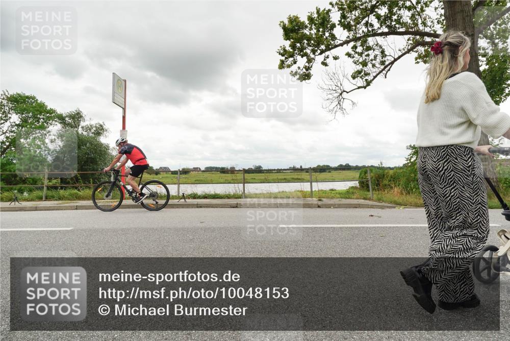 30.08.2026 - Elbe Triathlon Hamburg Michael Burmester http://msf.ph/oto/10048153 30.08.2026 15:06:18 Radfahren  meine-sportfotos.de