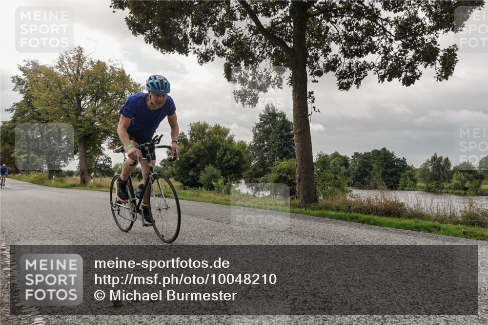 30.08.2026 - Elbe Triathlon Hamburg Michael Burmester http://msf.ph/oto/10048210 30.08.2026 09:41:53 Radfahren 446, 491 meine-sportfotos.de