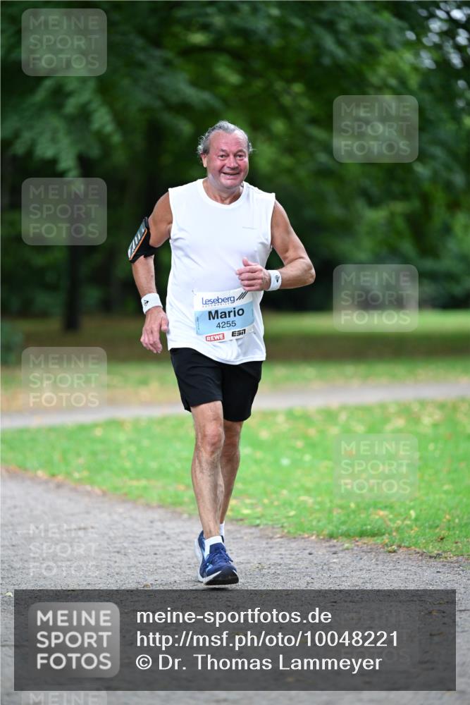 30.08.2026 - Blankeneser Heldenlauf Dr. Thomas Lammeyer http://msf.ph/oto/10048221 30.08.2026 11:27:20 Laufen 4255, 571 meine-sportfotos.de