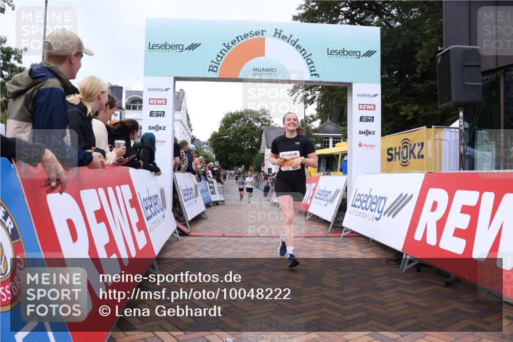 30.08.2026 - Blankeneser Heldenlauf Lena Gebhardt http://msf.ph/oto/10048222 30.08.2026 11:55:03 Ziel 2279, 2447 meine-sportfotos.de
