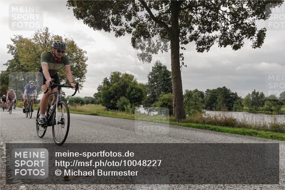 30.08.2026 - Elbe Triathlon Hamburg Michael Burmester http://msf.ph/oto/10048227 30.08.2026 09:42:05 Radfahren 253, 328, 334, 340, 409, 423, 445, 505, 528, 544, 608, 611, 694, 731 meine-sportfotos.de