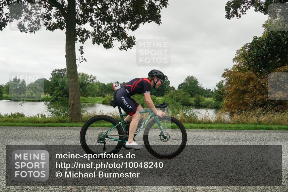 30.08.2026 - Elbe Triathlon Hamburg Michael Burmester http://msf.ph/oto/10048240 30.08.2026 09:32:16 Radfahren 305, 309, 358, 514, 841 meine-sportfotos.de