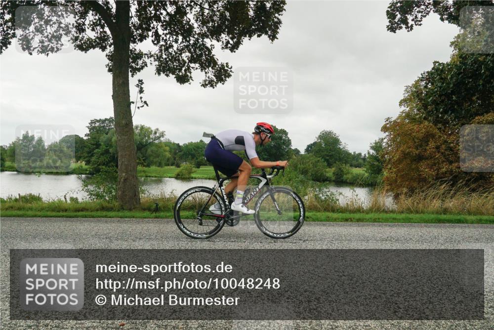30.08.2026 - Elbe Triathlon Hamburg Michael Burmester http://msf.ph/oto/10048248 30.08.2026 09:32:17 Radfahren 305, 309, 358, 514, 841 meine-sportfotos.de