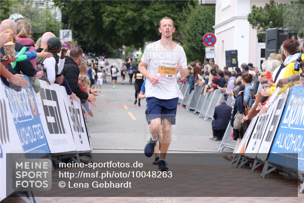 30.08.2026 - Blankeneser Heldenlauf Lena Gebhardt http://msf.ph/oto/10048263 30.08.2026 11:55:05 Ziel 2279, 2447 meine-sportfotos.de