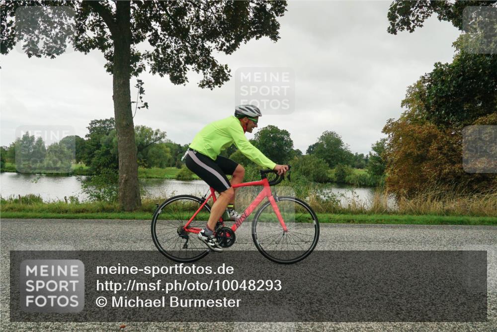 30.08.2026 - Elbe Triathlon Hamburg Michael Burmester http://msf.ph/oto/10048293 30.08.2026 09:32:47 Radfahren 312, 412, 666 meine-sportfotos.de