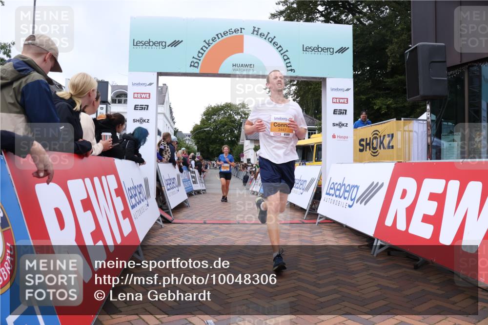 30.08.2026 - Blankeneser Heldenlauf Lena Gebhardt http://msf.ph/oto/10048306 30.08.2026 11:55:08 Ziel 2279, 2447, 2686 meine-sportfotos.de