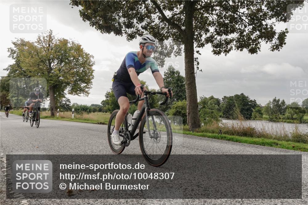 30.08.2026 - Elbe Triathlon Hamburg Michael Burmester http://msf.ph/oto/10048307 30.08.2026 09:42:23 Radfahren 261, 357, 417, 503, 506, 607, 631, 665, 689, 697, 698 meine-sportfotos.de