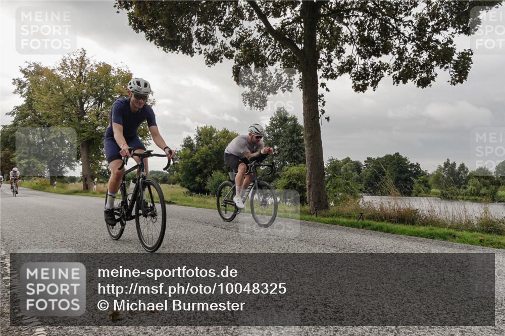 30.08.2026 - Elbe Triathlon Hamburg Michael Burmester http://msf.ph/oto/10048325 30.08.2026 09:42:28 Radfahren 261, 324, 503, 506, 571, 579, 607, 689, 741 meine-sportfotos.de