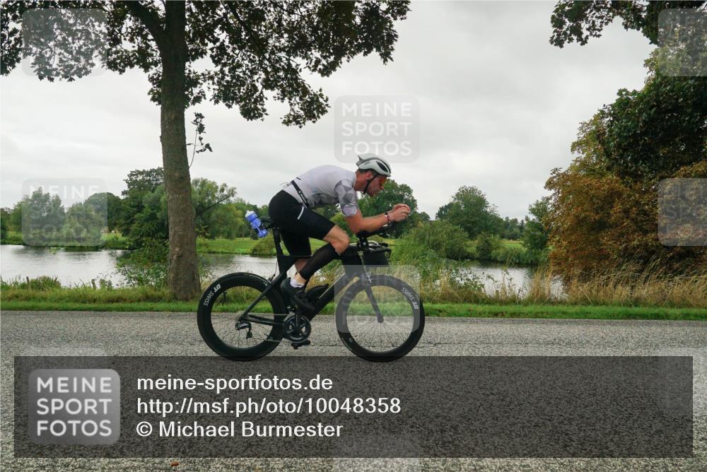 30.08.2026 - Elbe Triathlon Hamburg Michael Burmester http://msf.ph/oto/10048358 30.08.2026 09:33:03 Radfahren 228, 236, 368, 485, 501, 552, 566 meine-sportfotos.de