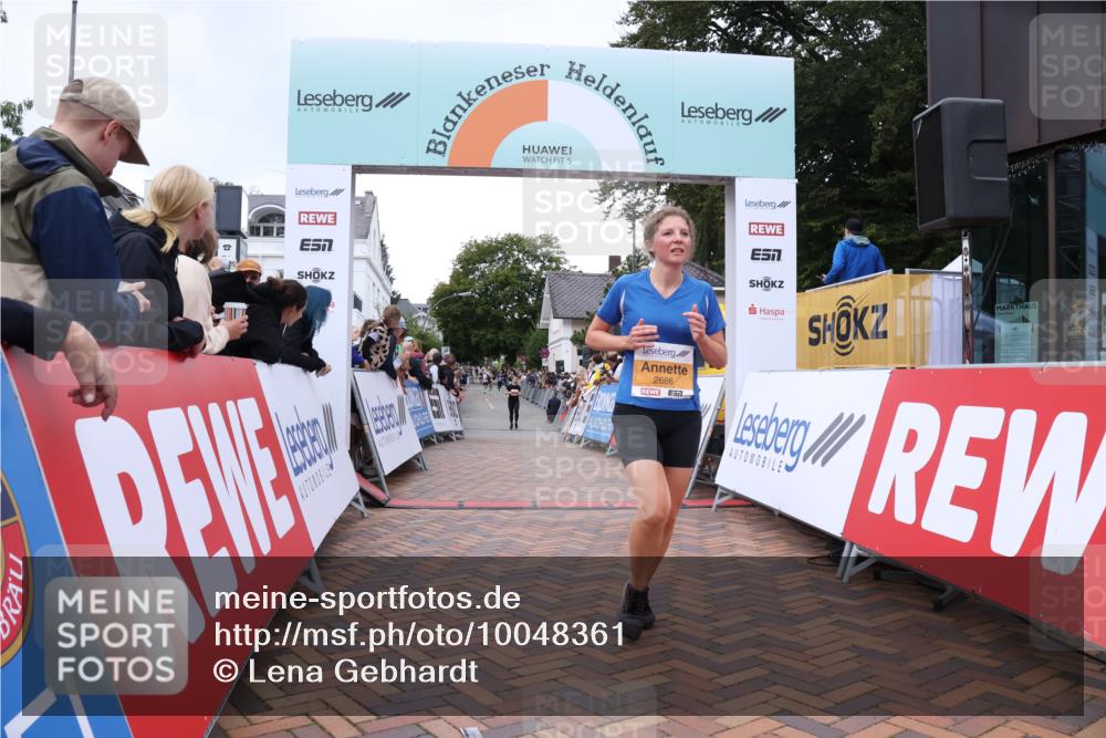 30.08.2026 - Blankeneser Heldenlauf Lena Gebhardt http://msf.ph/oto/10048361 30.08.2026 11:55:11 Ziel 2447, 2686 meine-sportfotos.de