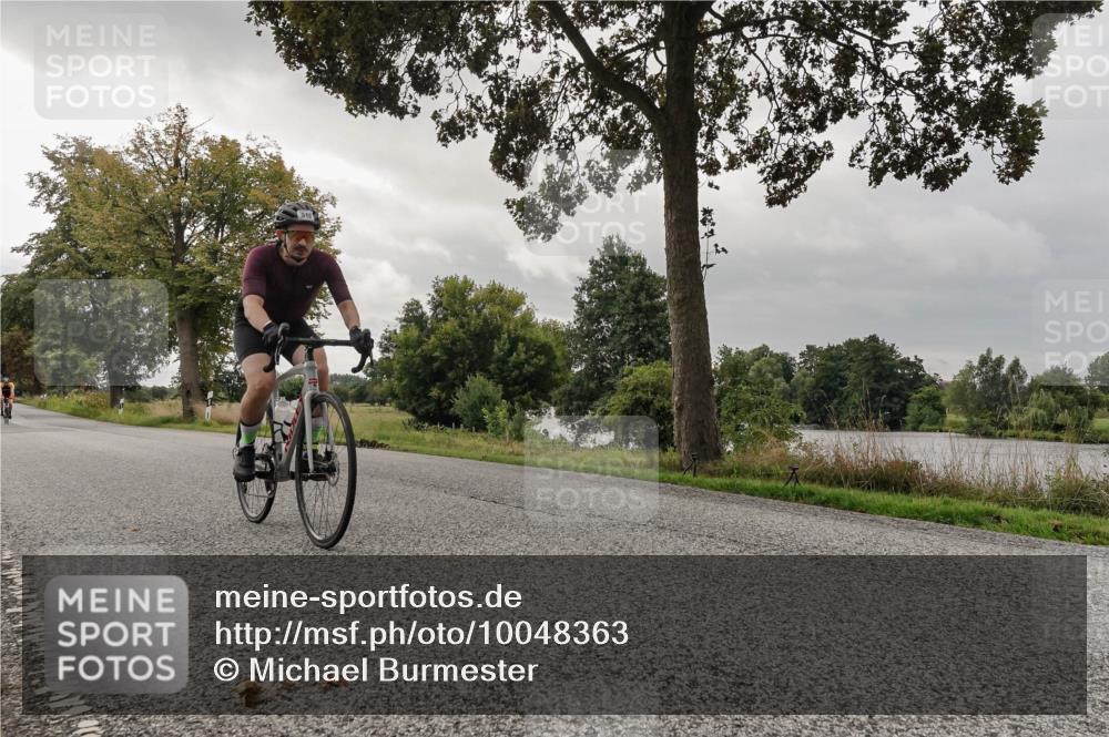30.08.2026 - Elbe Triathlon Hamburg Michael Burmester http://msf.ph/oto/10048363 30.08.2026 09:42:45 Radfahren 510, 580, 596, 886, 976 meine-sportfotos.de