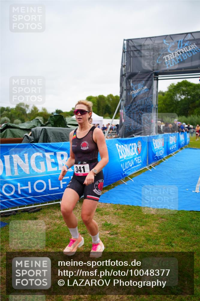 30.08.2026 - Elbe Triathlon Hamburg LAZAROV Photography http://msf.ph/oto/10048377 30.08.2026 10:33:18 Ziel 313, 341 meine-sportfotos.de
