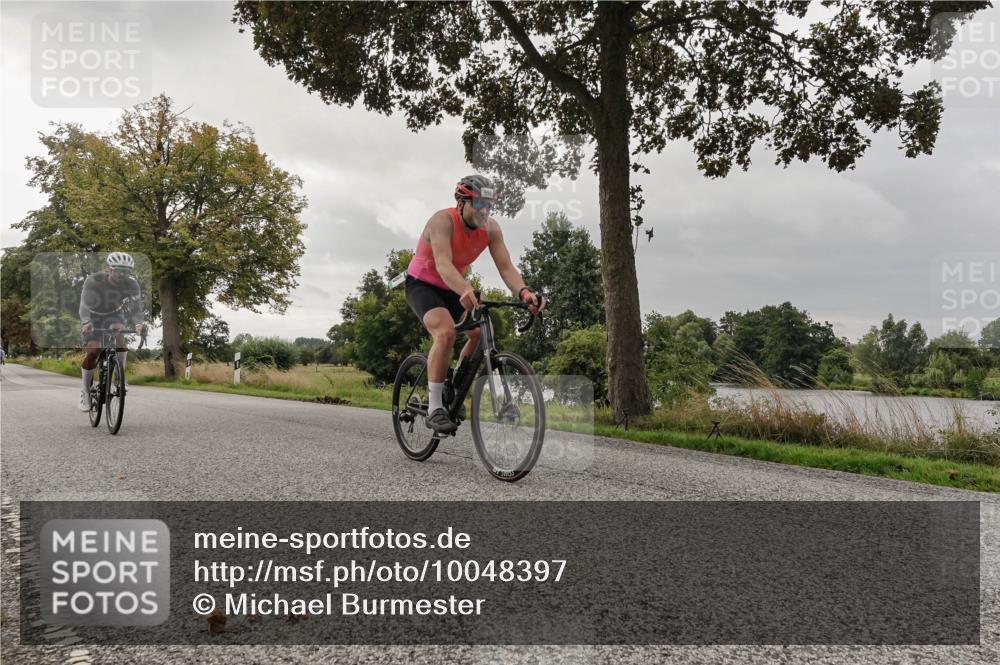 30.08.2026 - Elbe Triathlon Hamburg Michael Burmester http://msf.ph/oto/10048397 30.08.2026 09:43:04 Radfahren 366, 464, 526, 569, 590, 881 meine-sportfotos.de