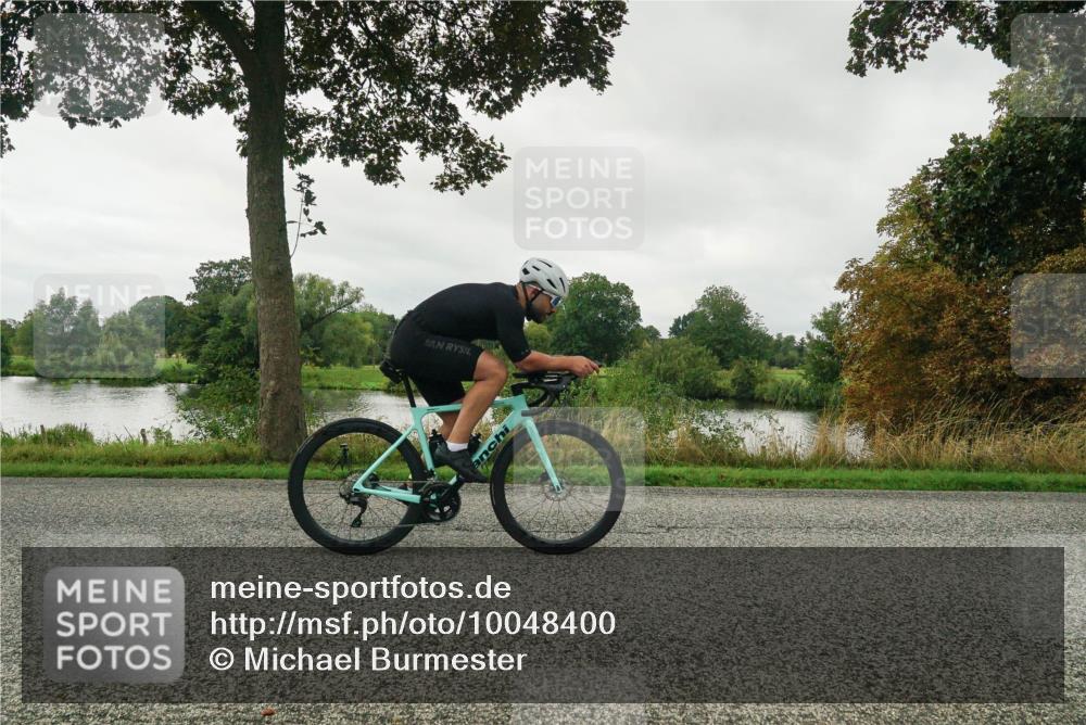 30.08.2026 - Elbe Triathlon Hamburg Michael Burmester http://msf.ph/oto/10048400 30.08.2026 09:33:11 Radfahren 639 meine-sportfotos.de