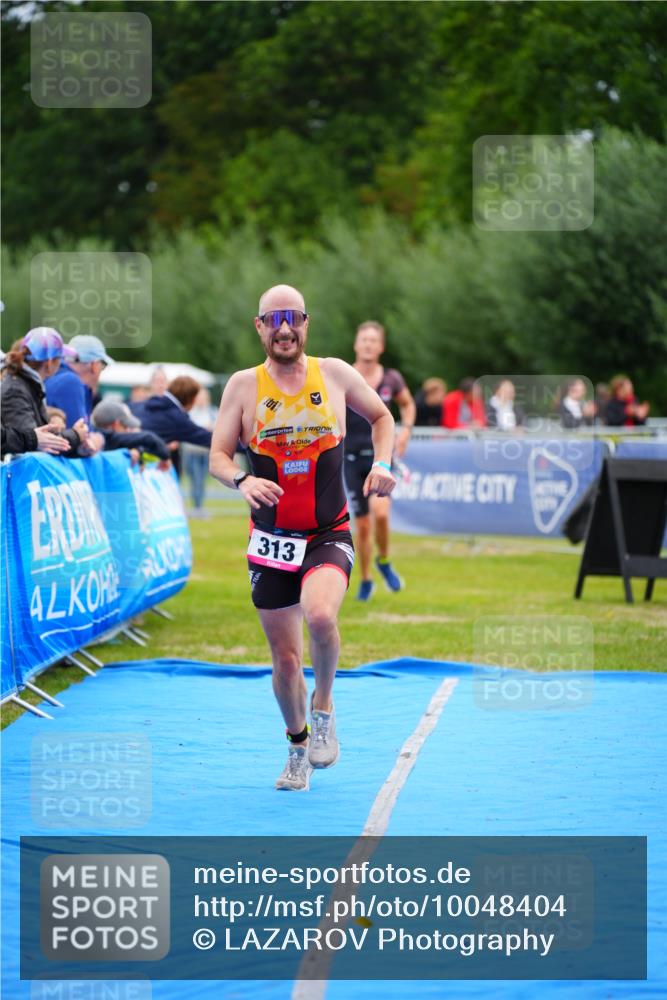 30.08.2026 - Elbe Triathlon Hamburg LAZAROV Photography http://msf.ph/oto/10048404 30.08.2026 10:33:23 Ziel 313, 326, 382 meine-sportfotos.de