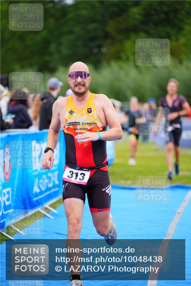 30.08.2026 - Elbe Triathlon Hamburg LAZAROV Photography http://msf.ph/oto/10048438 30.08.2026 10:33:24 Ziel 313, 326, 382 meine-sportfotos.de