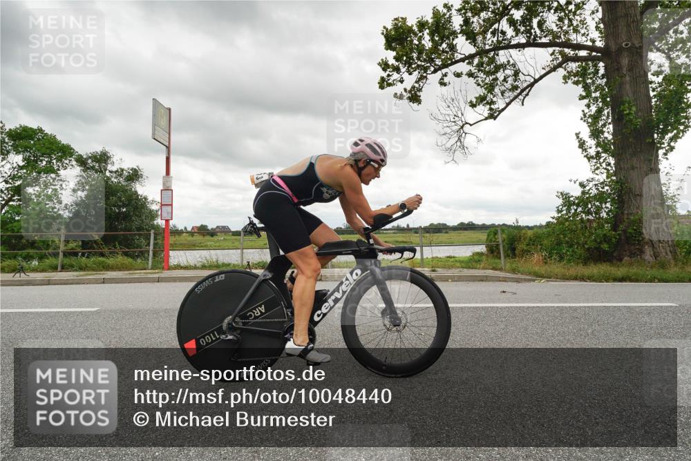 30.08.2026 - Elbe Triathlon Hamburg Michael Burmester http://msf.ph/oto/10048440 30.08.2026 15:16:29 Radfahren  meine-sportfotos.de