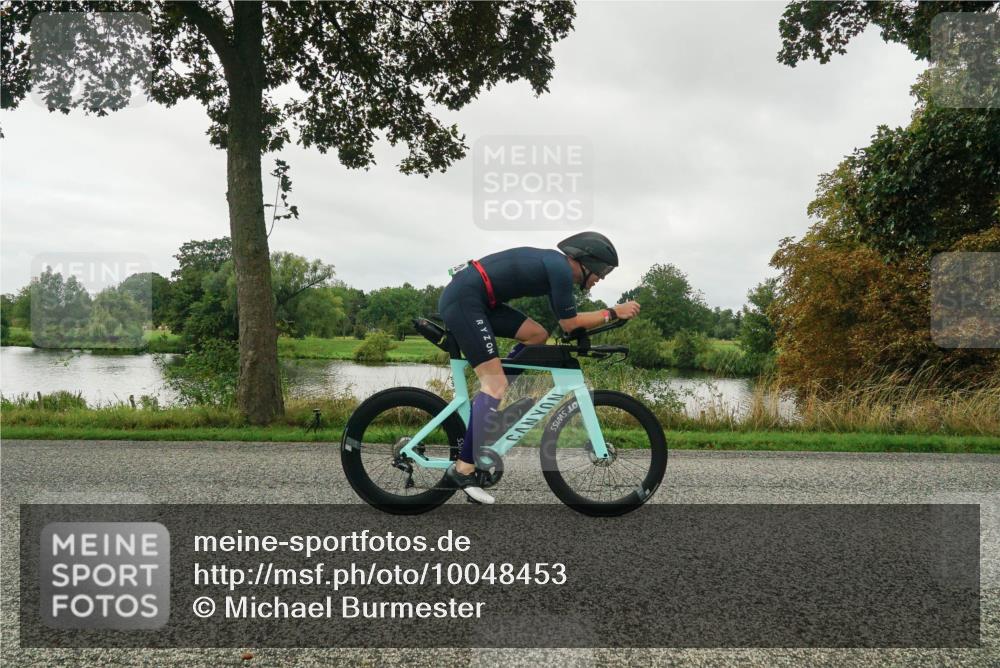 30.08.2026 - Elbe Triathlon Hamburg Michael Burmester http://msf.ph/oto/10048453 30.08.2026 09:33:28 Radfahren 266, 279, 490, 498, 520, 570, 687, 715, 718 meine-sportfotos.de