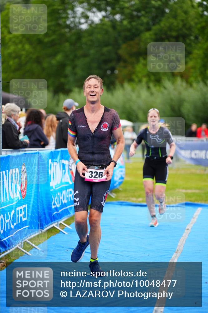 30.08.2026 - Elbe Triathlon Hamburg LAZAROV Photography http://msf.ph/oto/10048477 30.08.2026 10:33:28 Ziel 326, 382 meine-sportfotos.de