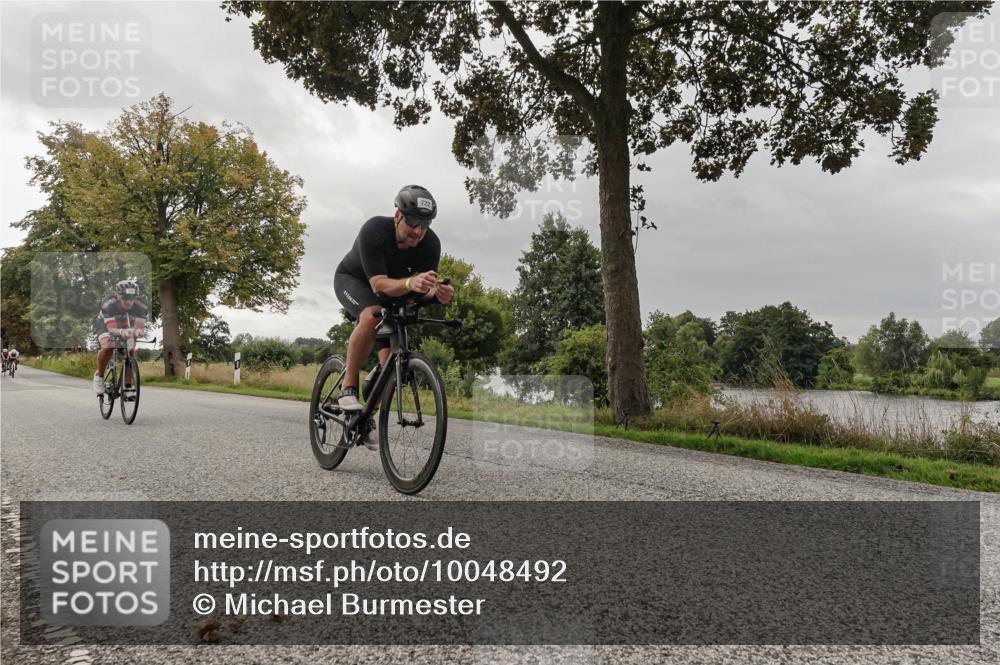 30.08.2026 - Elbe Triathlon Hamburg Michael Burmester http://msf.ph/oto/10048492 30.08.2026 09:43:43 Radfahren 315, 348, 374, 656, 722, 746, 799, 874 meine-sportfotos.de