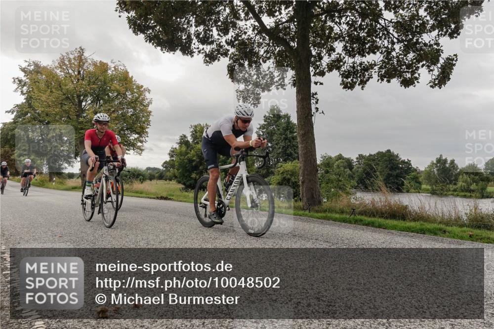 30.08.2026 - Elbe Triathlon Hamburg Michael Burmester http://msf.ph/oto/10048502 30.08.2026 09:43:47 Radfahren 315, 374, 656, 799, 874 meine-sportfotos.de