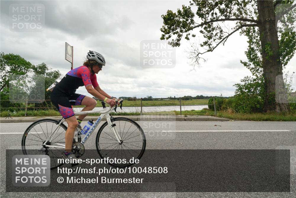 30.08.2026 - Elbe Triathlon Hamburg Michael Burmester http://msf.ph/oto/10048508 30.08.2026 15:18:53 Radfahren  meine-sportfotos.de