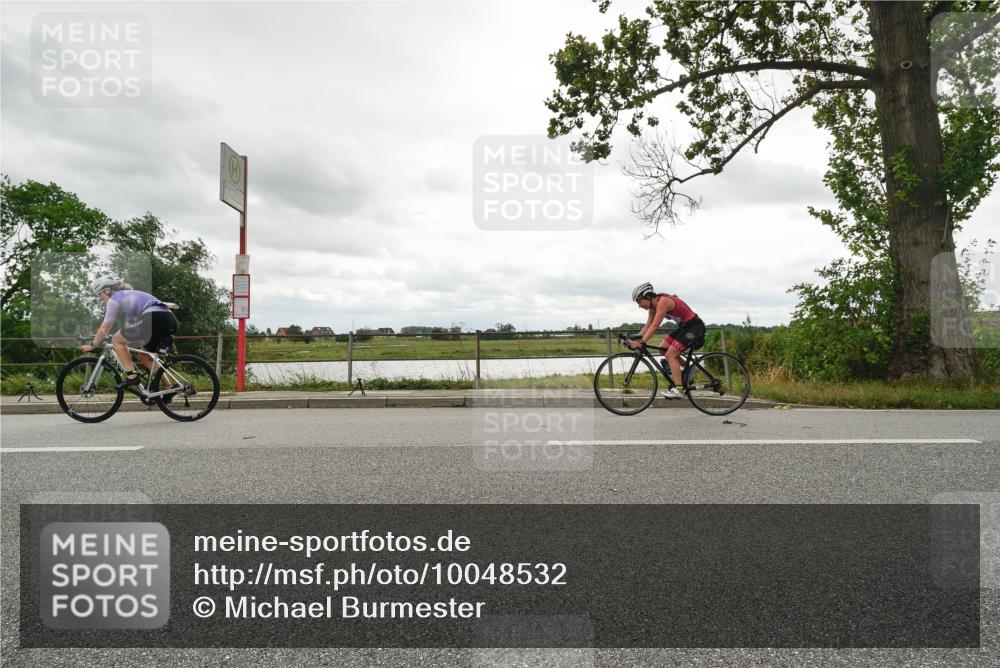 30.08.2026 - Elbe Triathlon Hamburg Michael Burmester http://msf.ph/oto/10048532 30.08.2026 15:20:14 Radfahren  meine-sportfotos.de