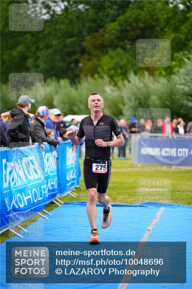30.08.2026 - Elbe Triathlon Hamburg LAZAROV Photography http://msf.ph/oto/10048696 30.08.2026 10:34:06 Ziel 275 meine-sportfotos.de