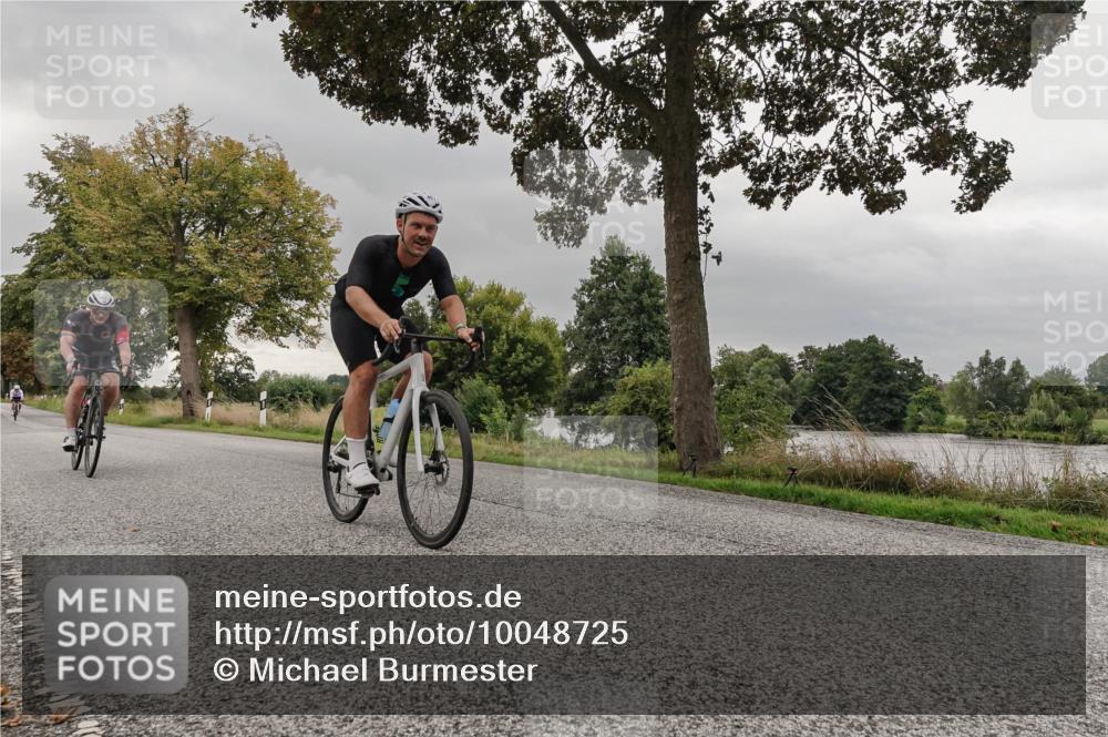 30.08.2026 - Elbe Triathlon Hamburg Michael Burmester http://msf.ph/oto/10048725 30.08.2026 09:45:30 Radfahren 321, 467, 751, 869, 882 meine-sportfotos.de