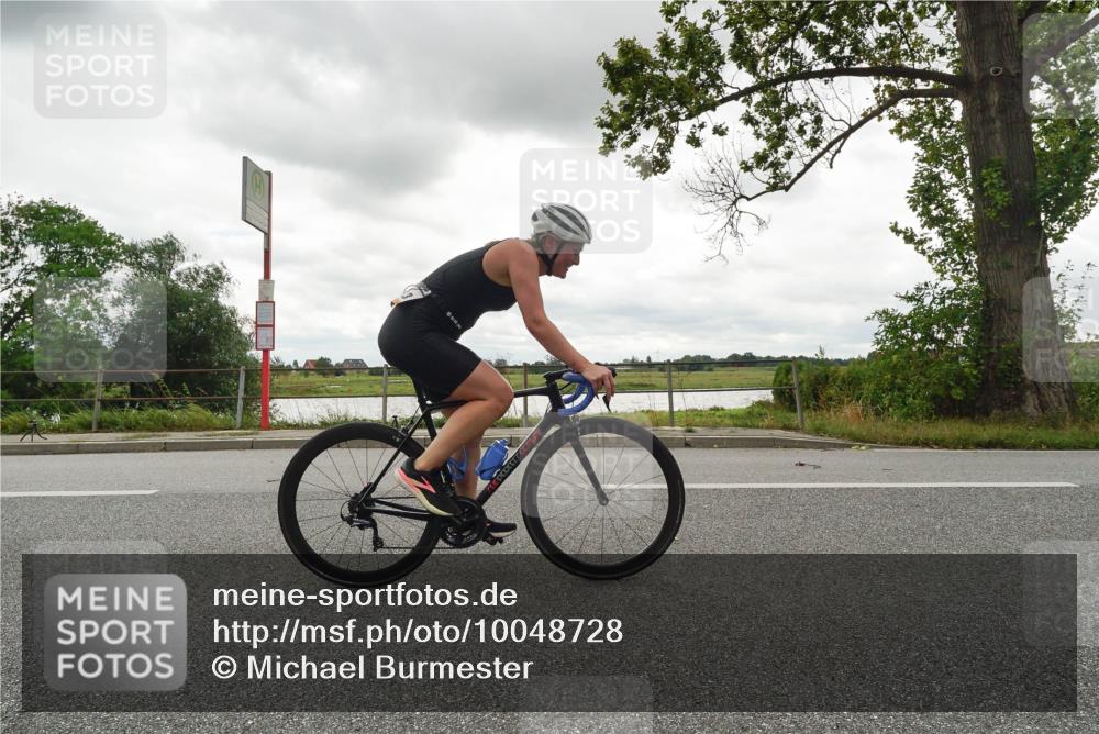 30.08.2026 - Elbe Triathlon Hamburg Michael Burmester http://msf.ph/oto/10048728 30.08.2026 15:22:55 Radfahren  meine-sportfotos.de
