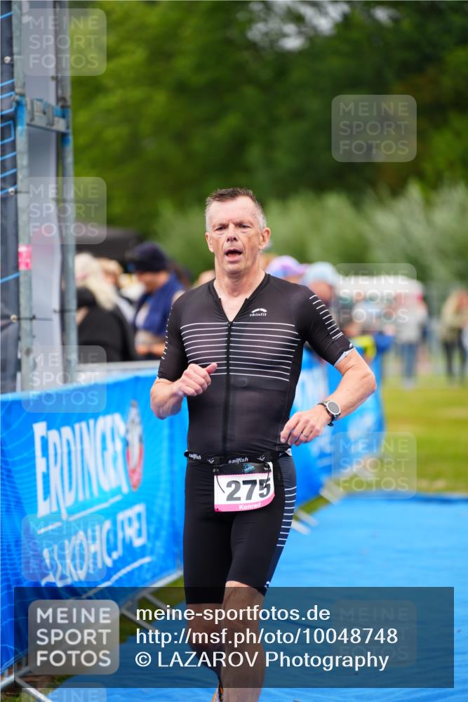30.08.2026 - Elbe Triathlon Hamburg LAZAROV Photography http://msf.ph/oto/10048748 30.08.2026 10:34:08 Ziel 275 meine-sportfotos.de